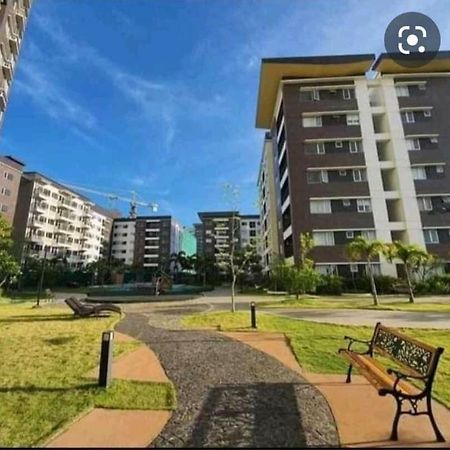 Avida Atria T2- A, Near Sm City And Smallville Iloilo City Exterior photo