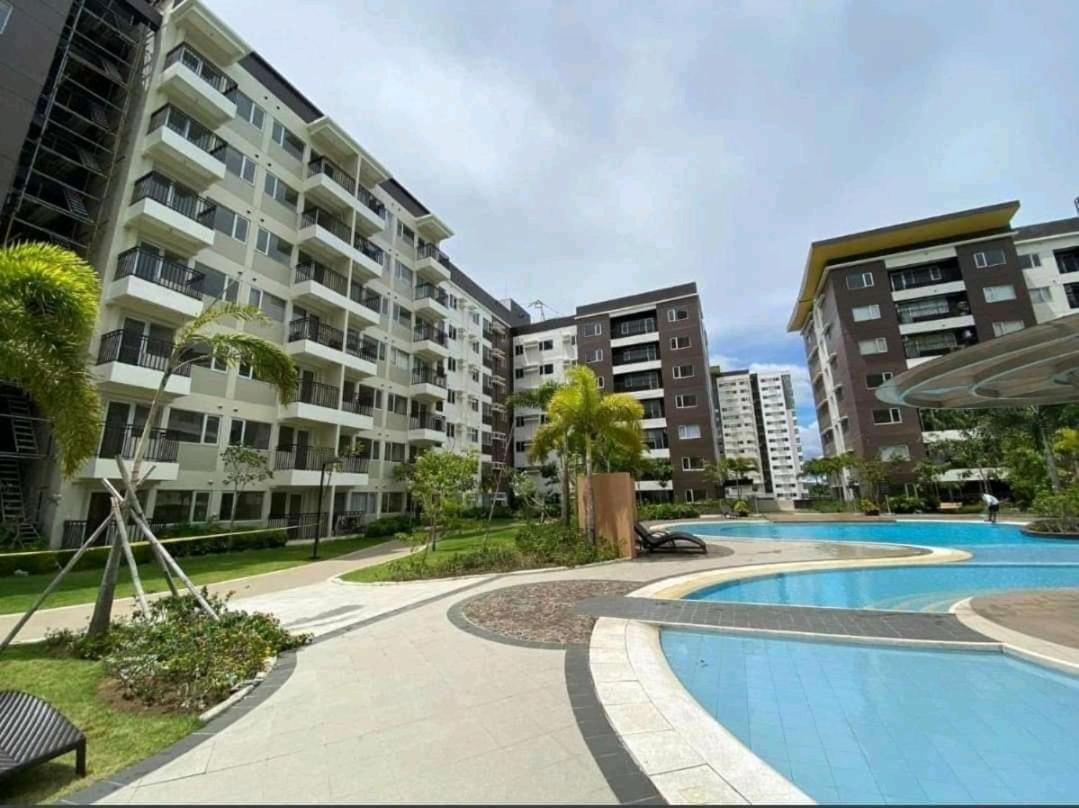Avida Atria T2- A, Near Sm City And Smallville Iloilo City Exterior photo