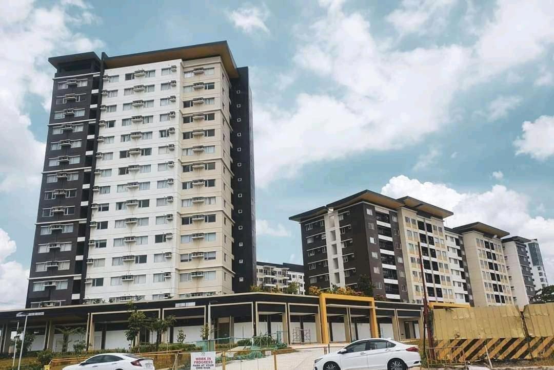 Avida Atria T2- A, Near Sm City And Smallville Iloilo City Exterior photo